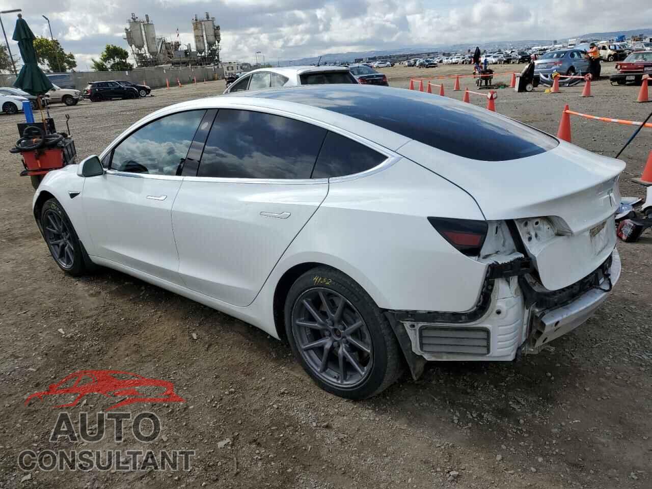 TESLA MODEL 3 2020 - 5YJ3E1EA7LF599152
