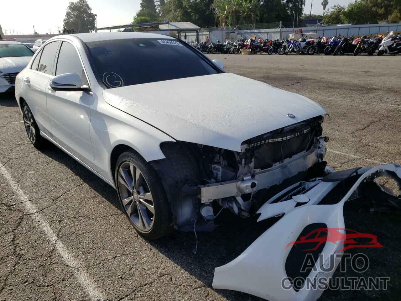 MERCEDES-BENZ C-CLASS 2016 - 55SWF4JB7GU158782