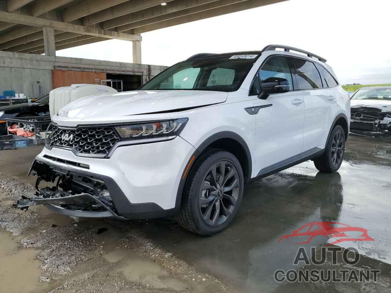 KIA SORENTO 2023 - 5XYRHDLF4PG221953