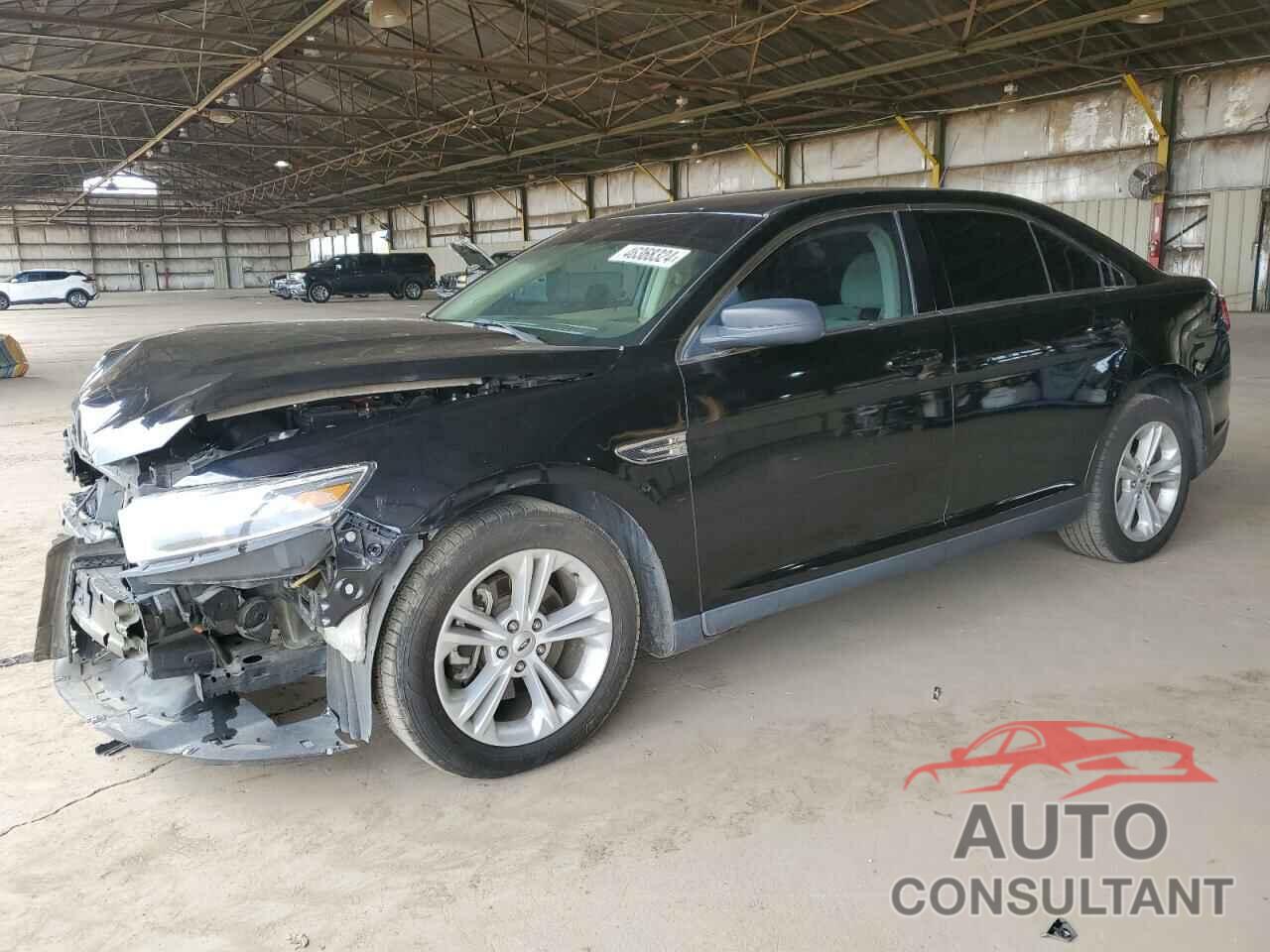 FORD TAURUS 2018 - 1FAHP2D8XJG128187