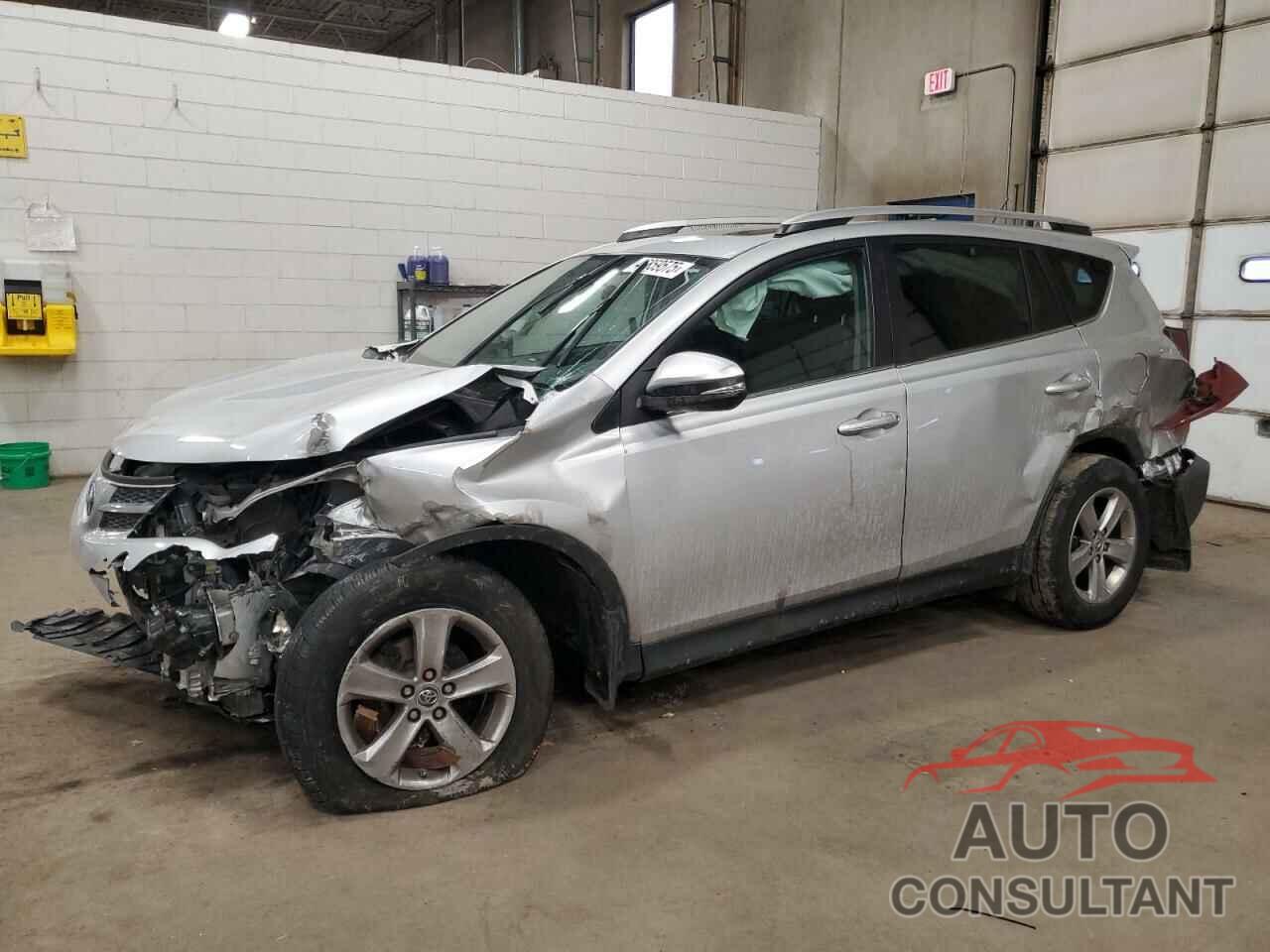 TOYOTA RAV4 2015 - 2T3RFREV1FW388424