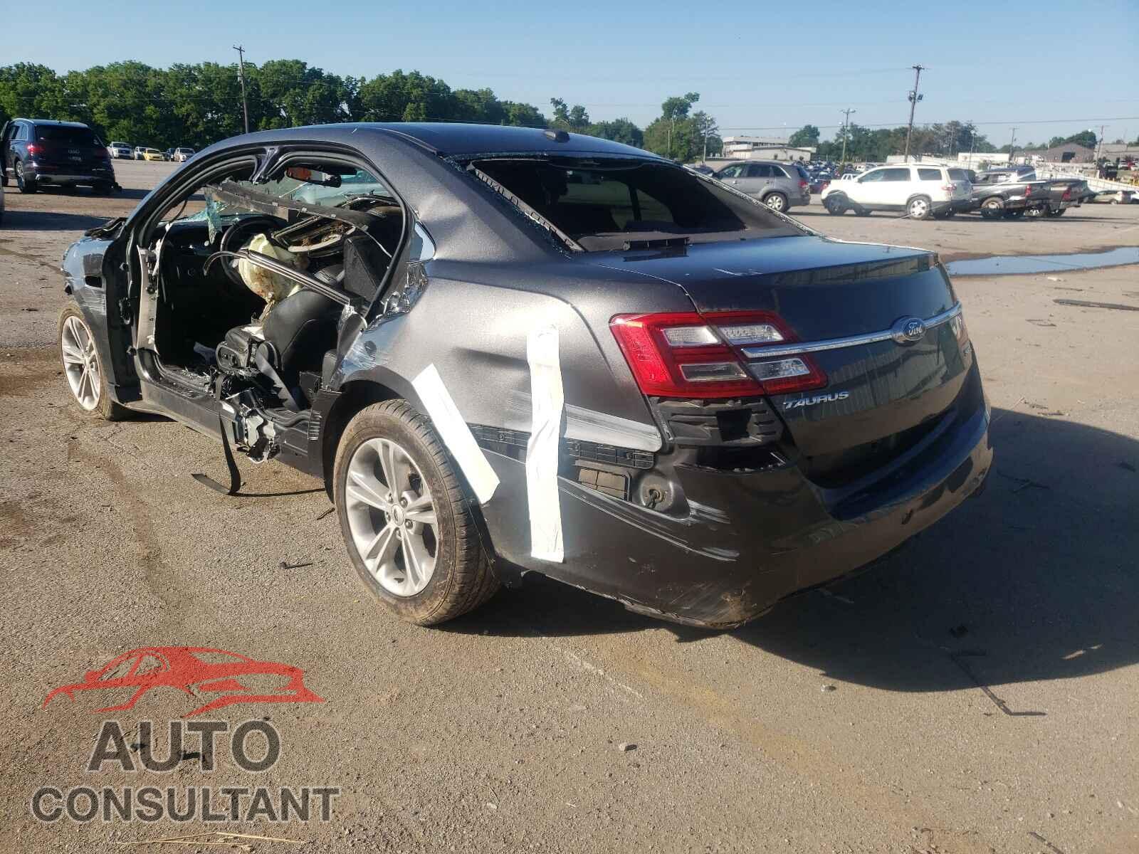FORD TAURUS 2017 - 1FAHP2E82HG102675