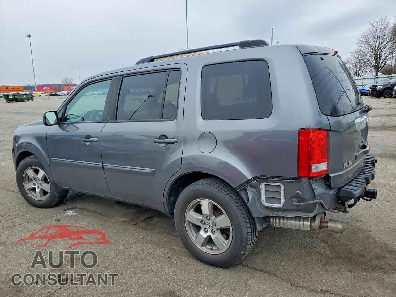 HONDA PILOT 2011 - 5FNYF4H53BB076891