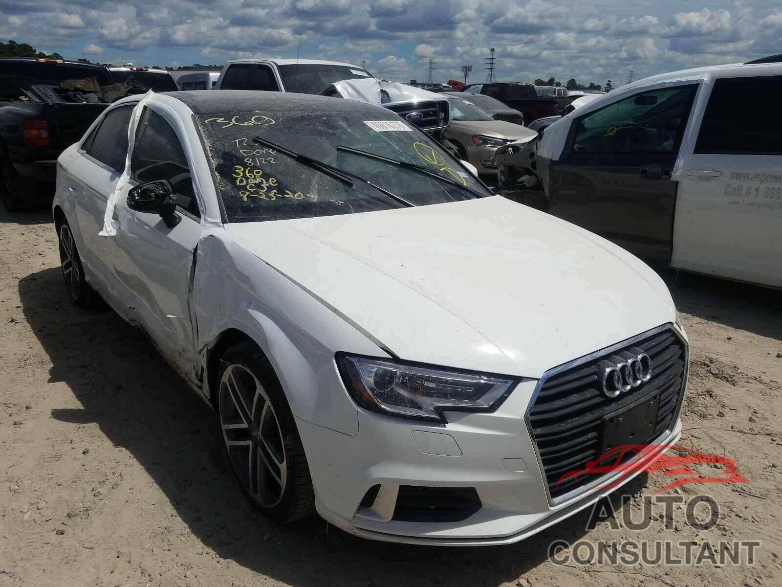 AUDI A3 2019 - WAUAUGFFXK1012017