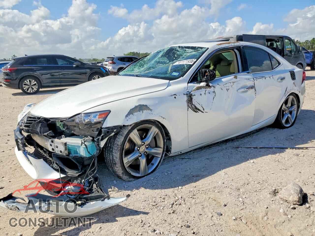 LEXUS IS 2014 - JTHBE1D28E5003636