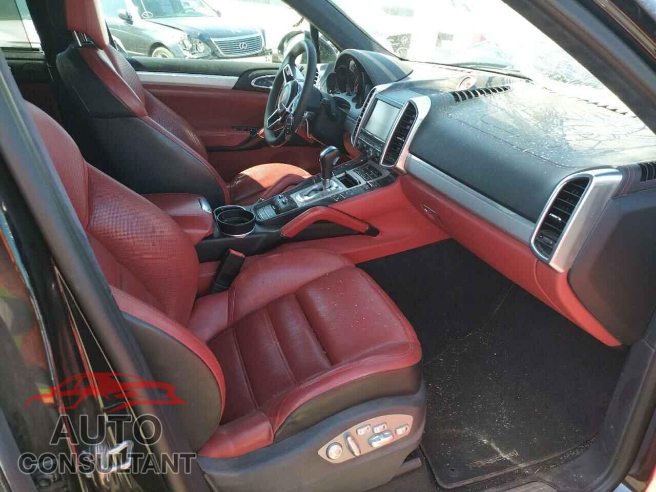 PORSCHE CAYENNE 2016 - WP1AD2A28GLA72902