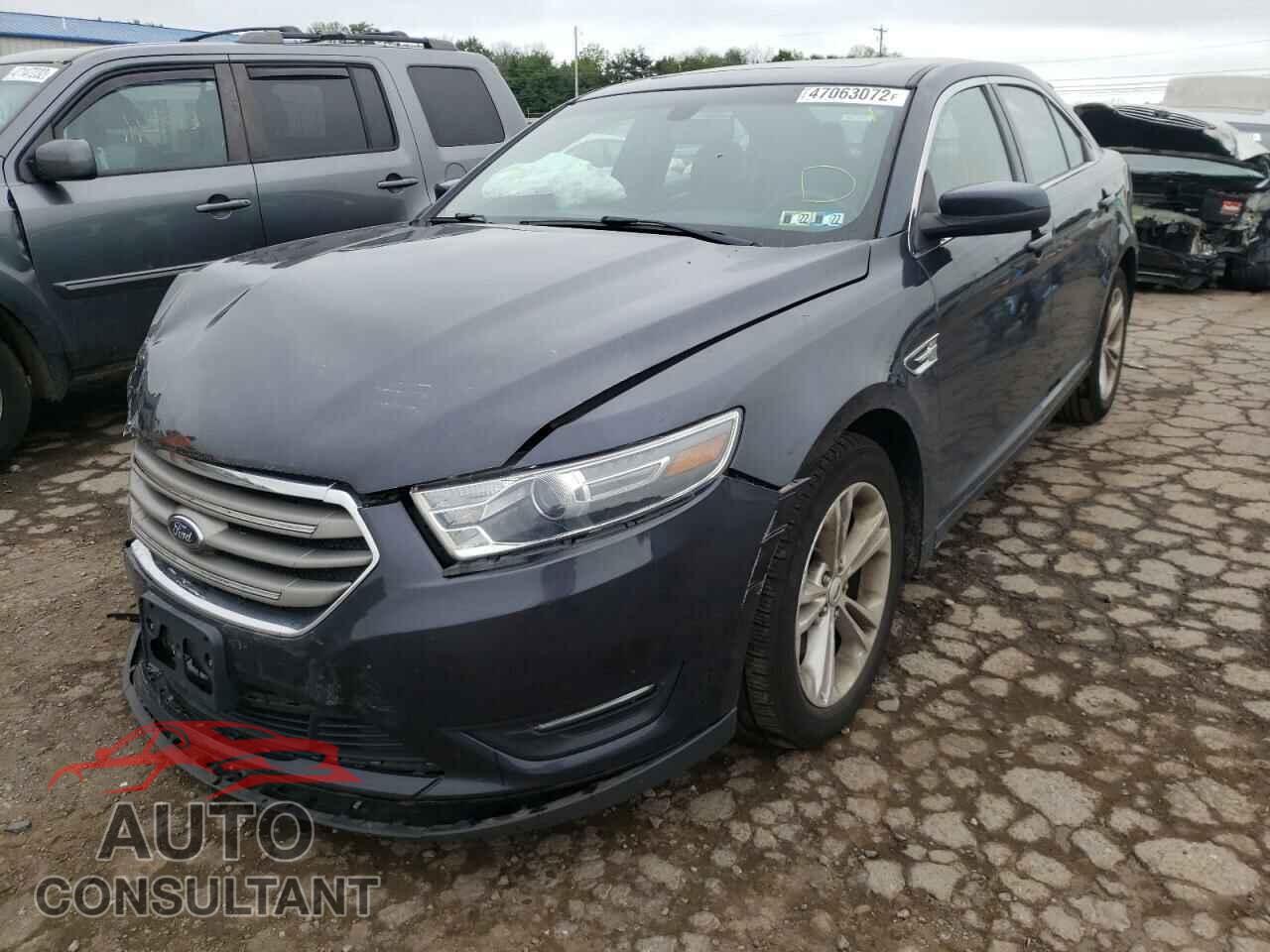 FORD TAURUS 2017 - 1FAHP2E86HG131824