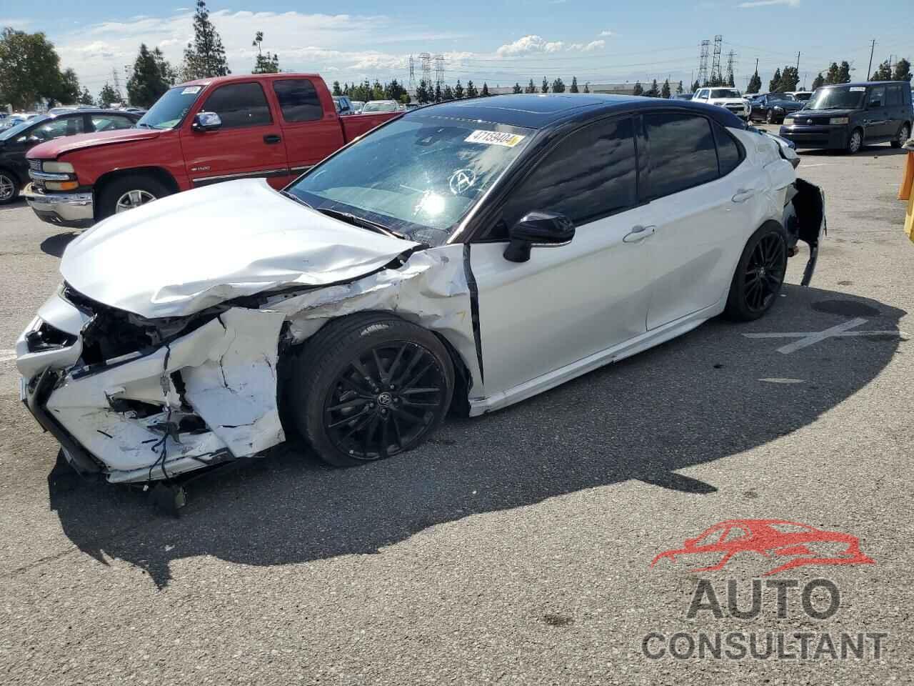 TOYOTA CAMRY 2022 - 4T1K31AK0NU039320
