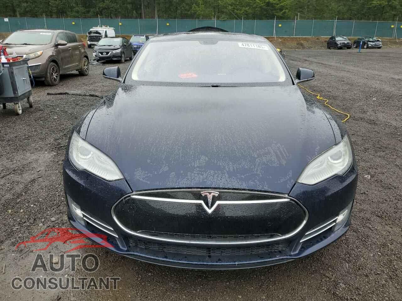 TESLA MODEL S 2013 - 5YJSA1CN7DFP22026