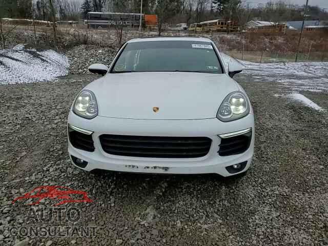 PORSCHE CAYENNE 2016 - WP1AA2A27GKA12155