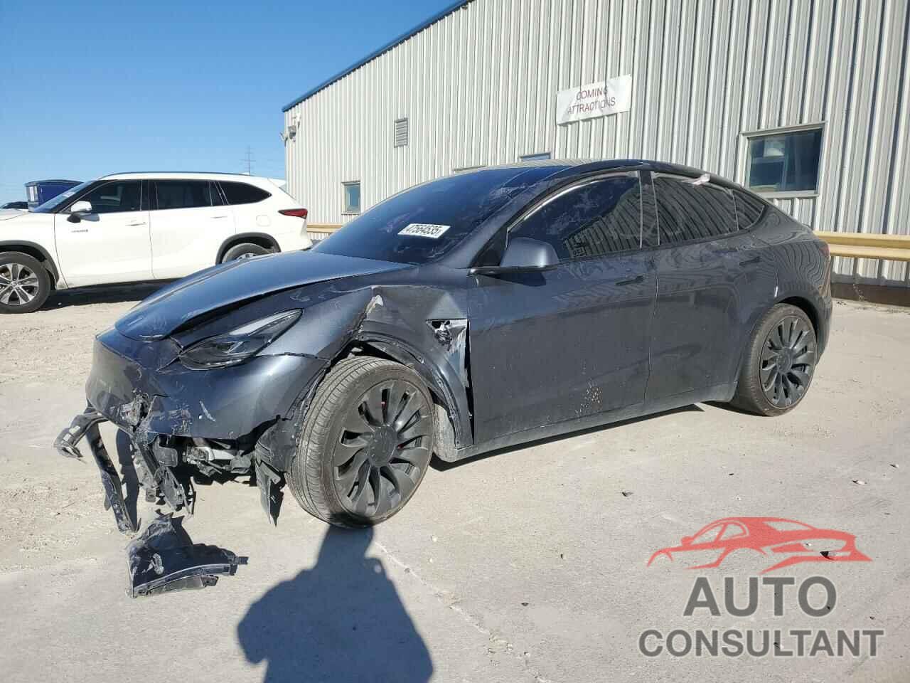 TESLA MODEL Y 2022 - 7SAYGDEF6NF485288