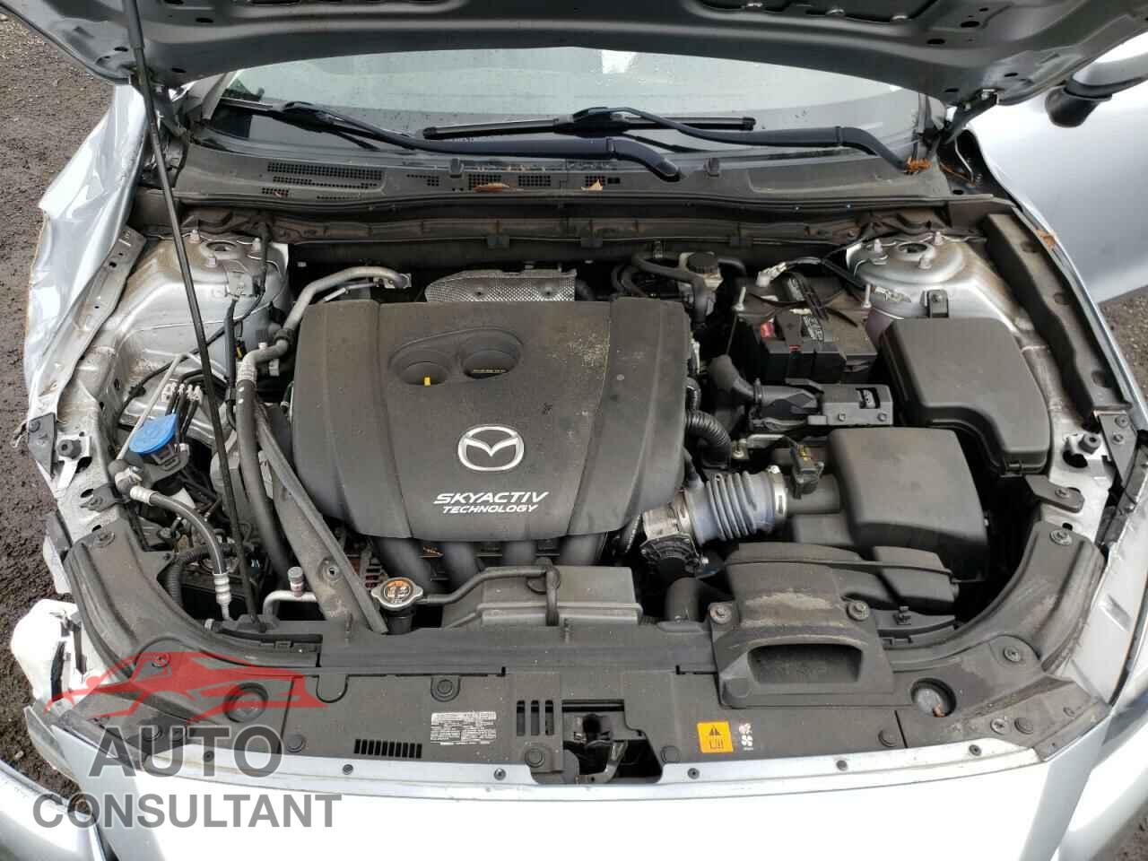 MAZDA 3 2017 - 3MZBN1V72HM107207