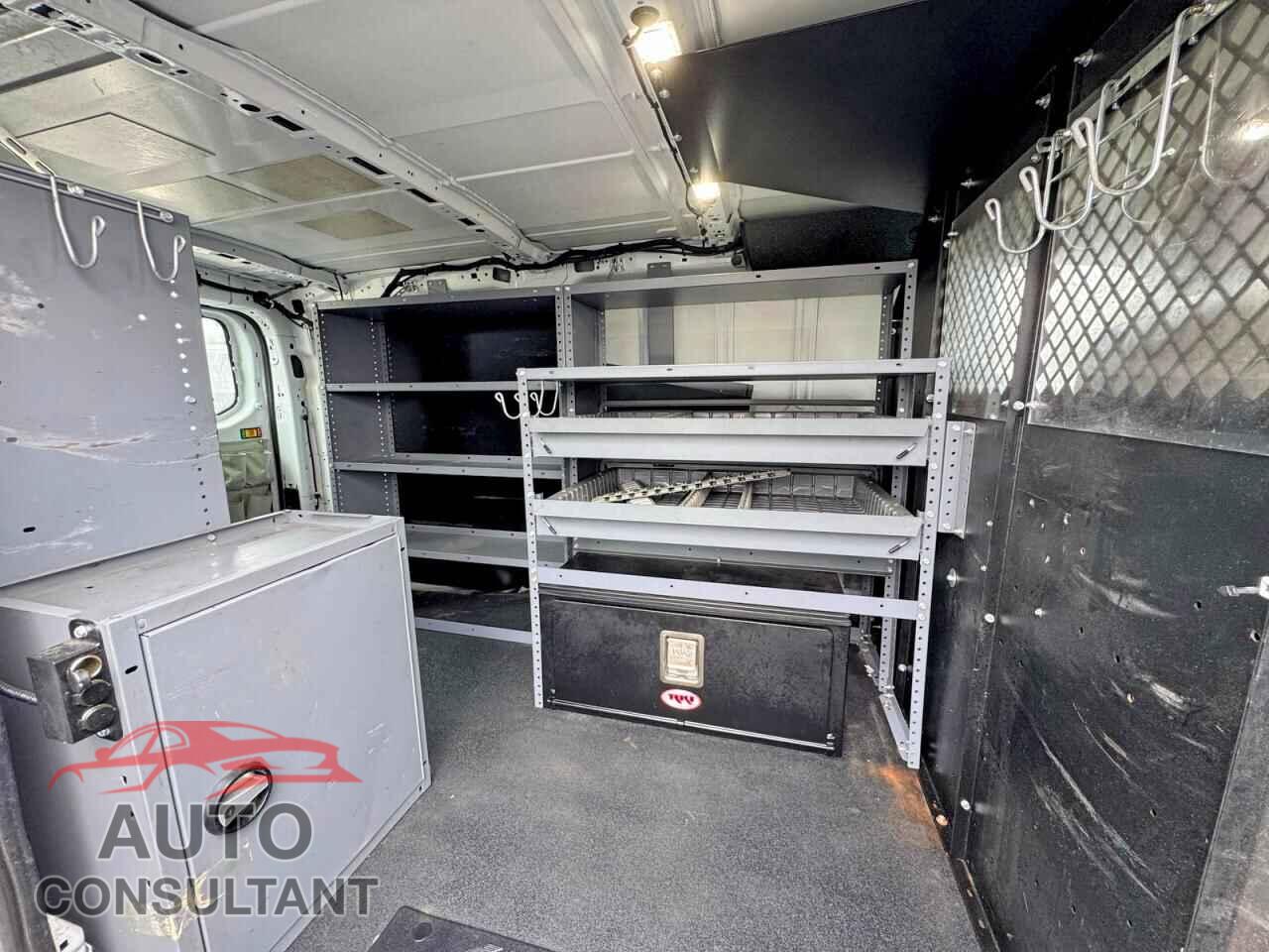 FORD TRANSIT 2019 - 1FTYE1ZM9KKA31058