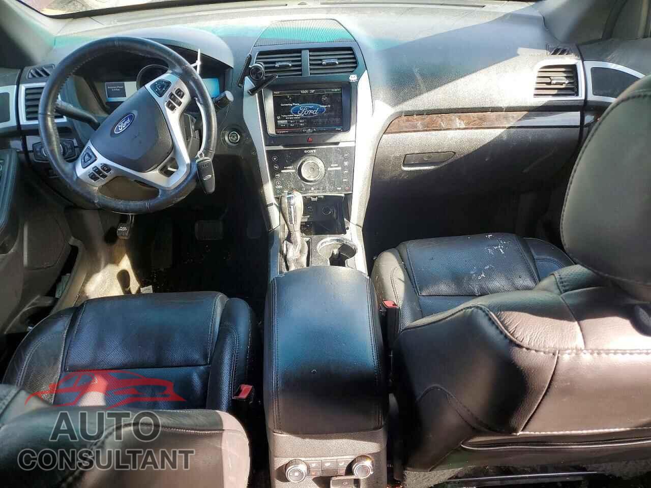 FORD EXPLORER 2015 - 1FM5K7F87FGC11987