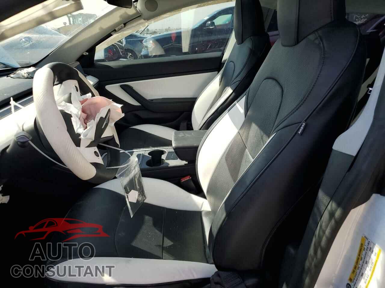 TESLA MODEL 3 2021 - 5YJ3E1EA0MF851812
