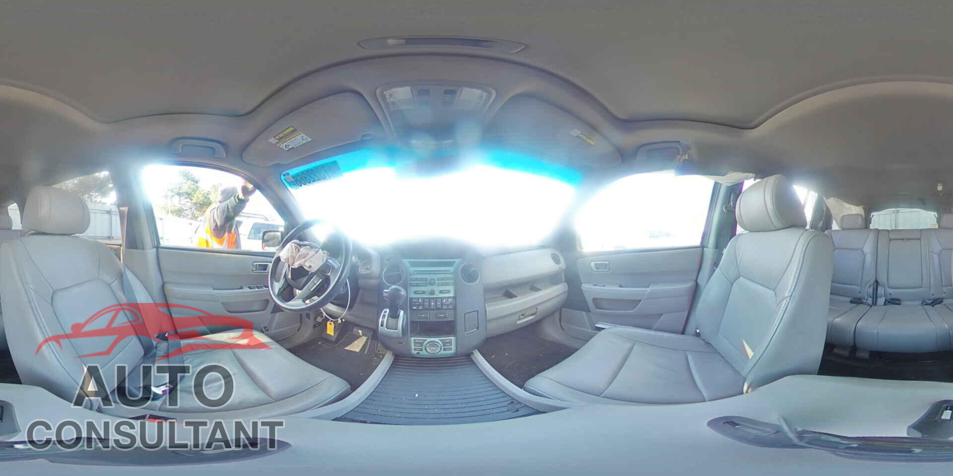 HONDA PILOT 2011 - 5FNYF4H71BB044281