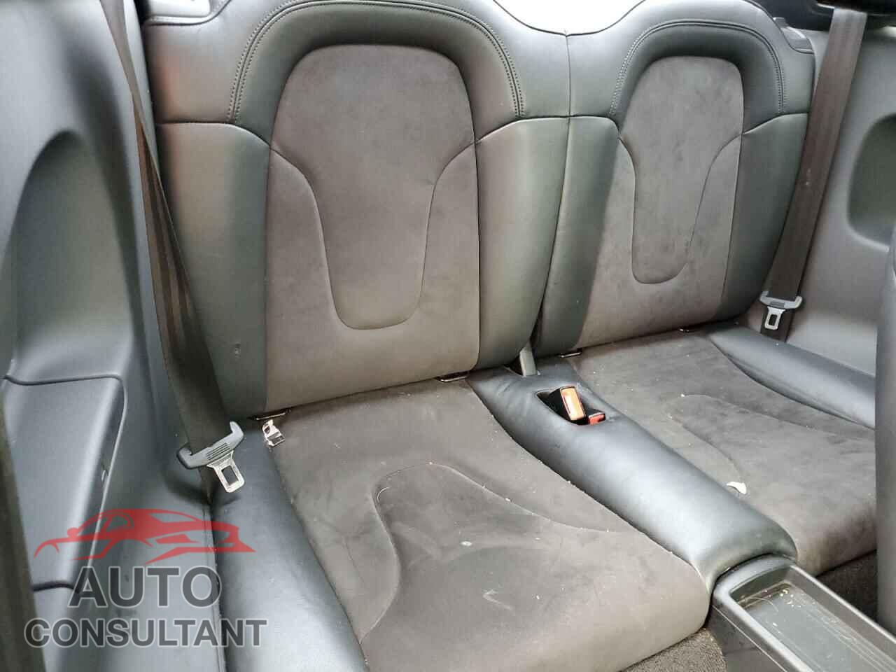 AUDI TT 2013 - TRUBFAFK2D1002957