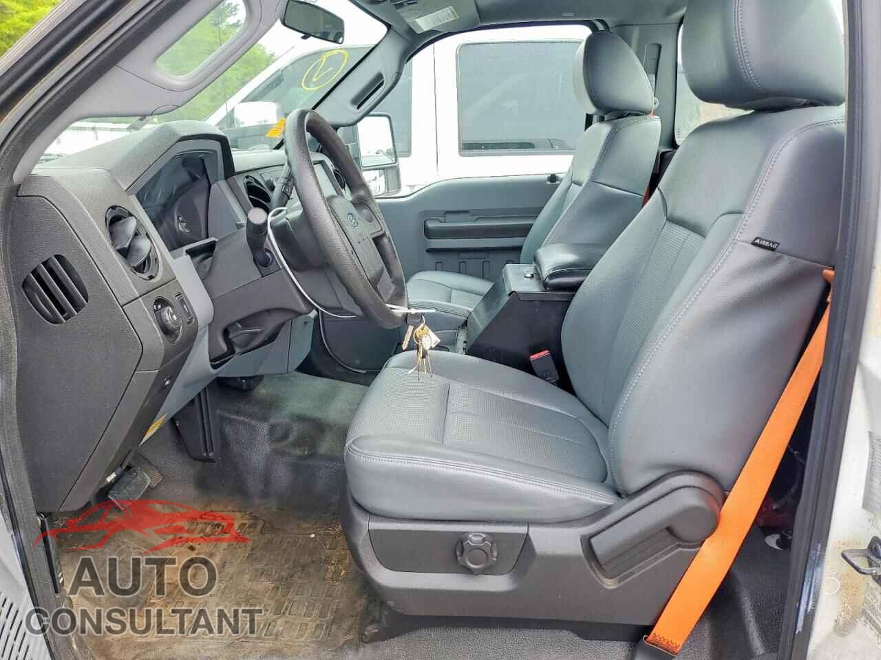 FORD F250 2013 - 1FTBF2A66DEB82365