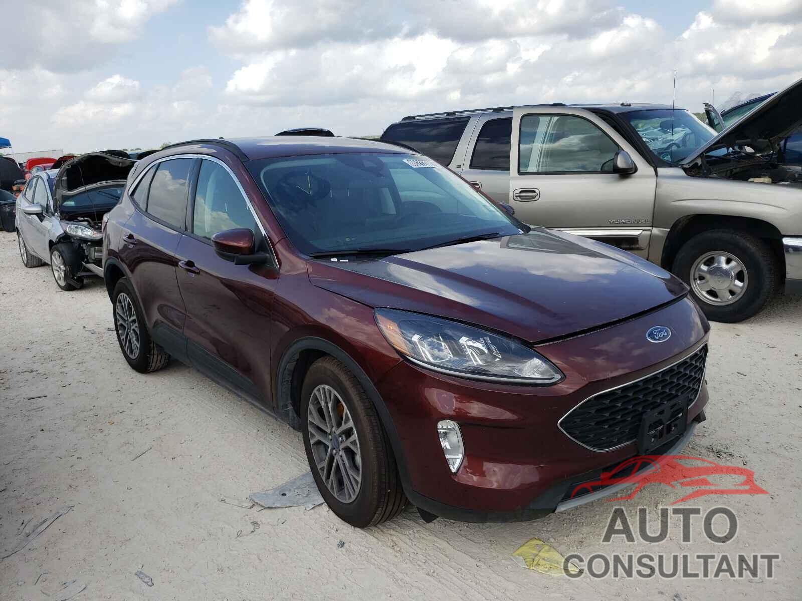FORD ESCAPE 2021 - 1FMCU0H67MUA56974