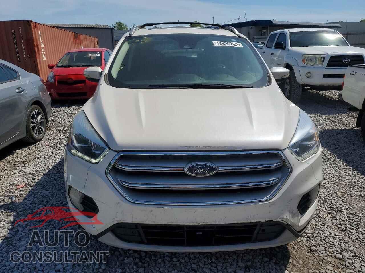 FORD ESCAPE 2018 - 1FMCU0J96JUB95073