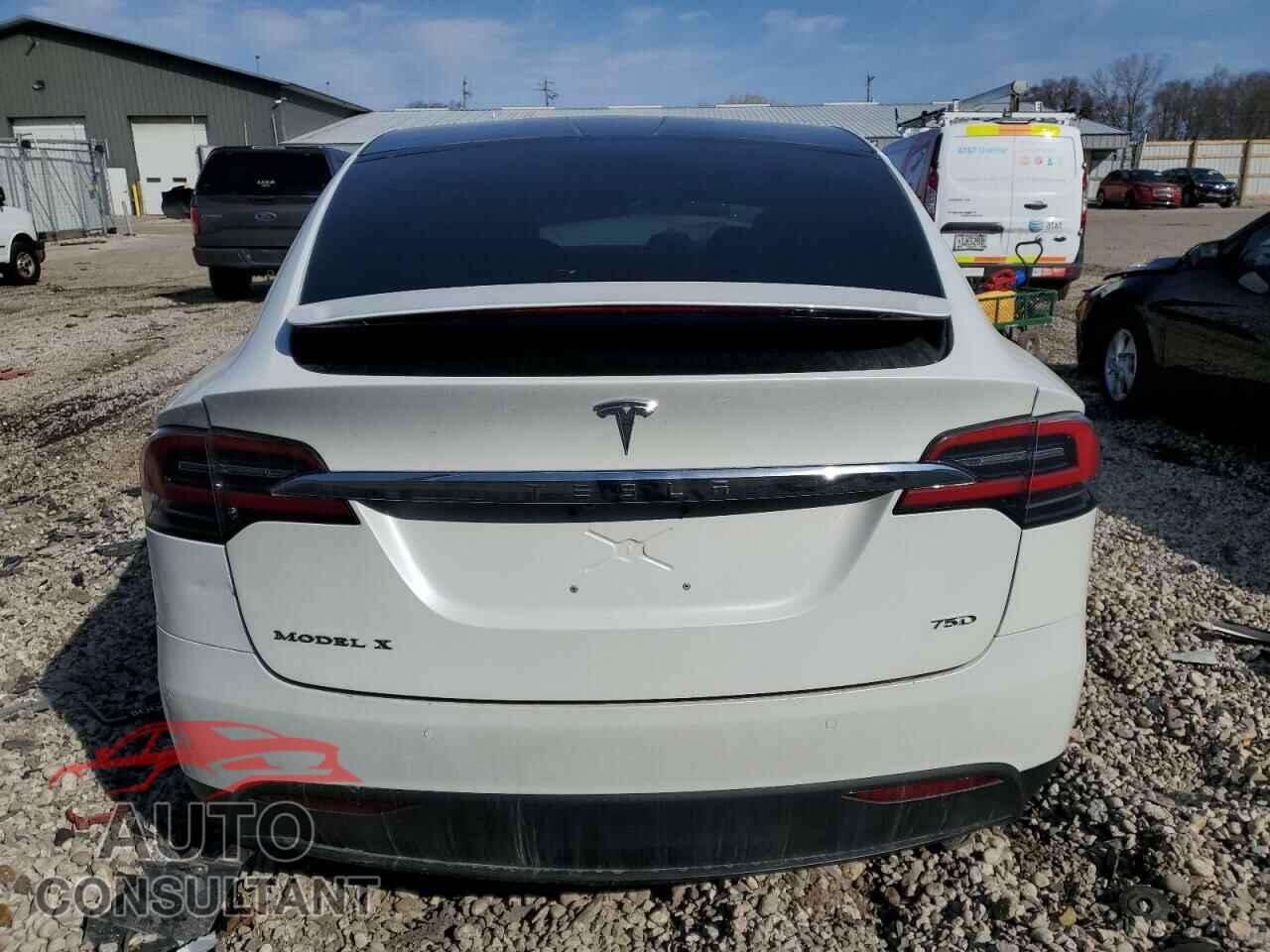 TESLA MODEL X 2017 - 5YJXCBE21HF054304