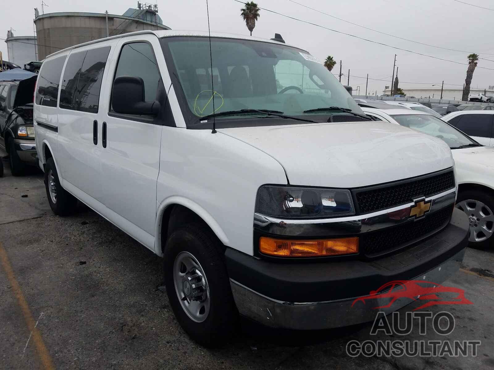 CHEVROLET EXPRESS 2020 - 1GAZGMFG9L1124855