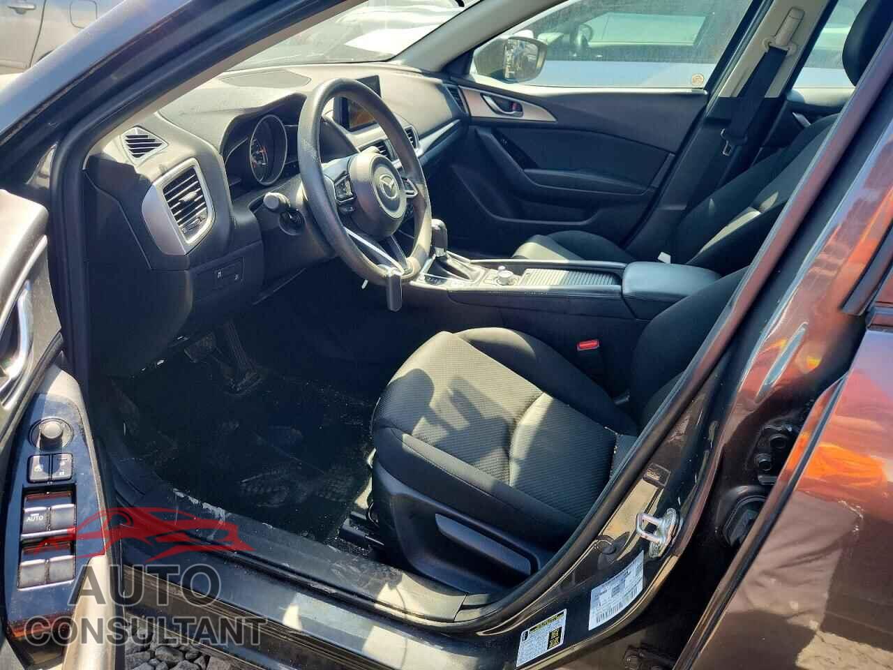 MAZDA 3 2017 - 3MZBN1U7XHM106260