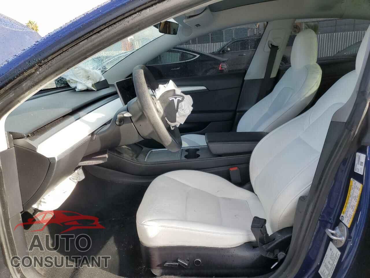 TESLA MODEL 3 2021 - 5YJ3E1EB6MF001093