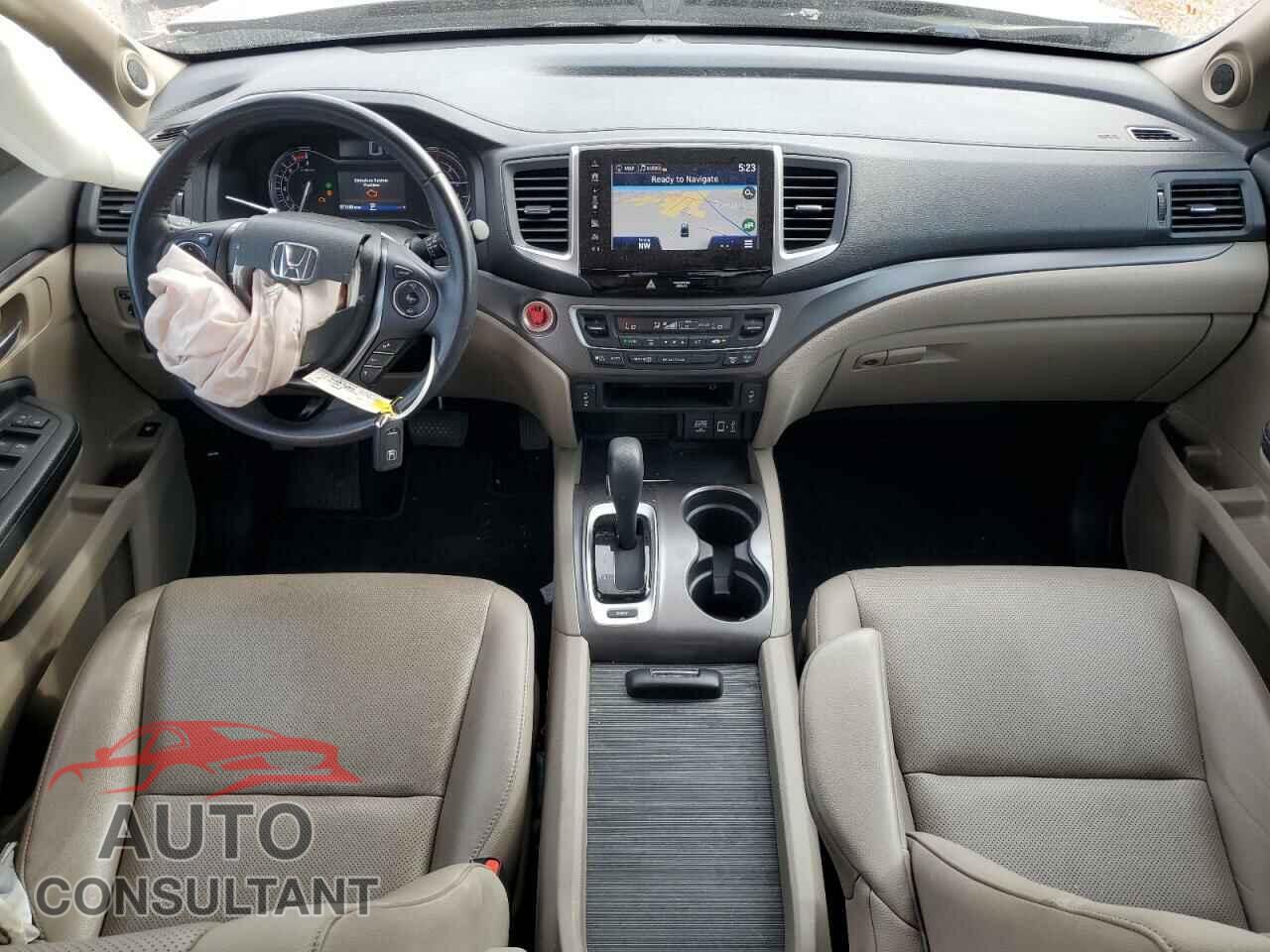 HONDA RIDGELINE 2017 - 5FPYK2F64HB011012