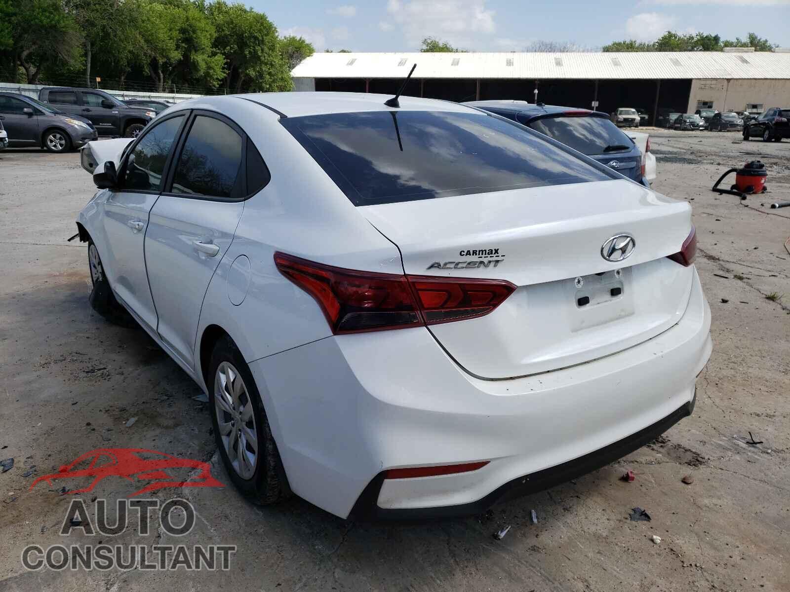 HYUNDAI ACCENT 2018 - 3KPC24A38JE022005