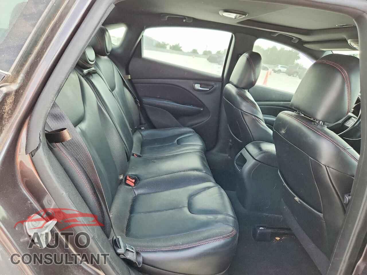 DODGE DART 2015 - 1C3CDFEB7FD212706