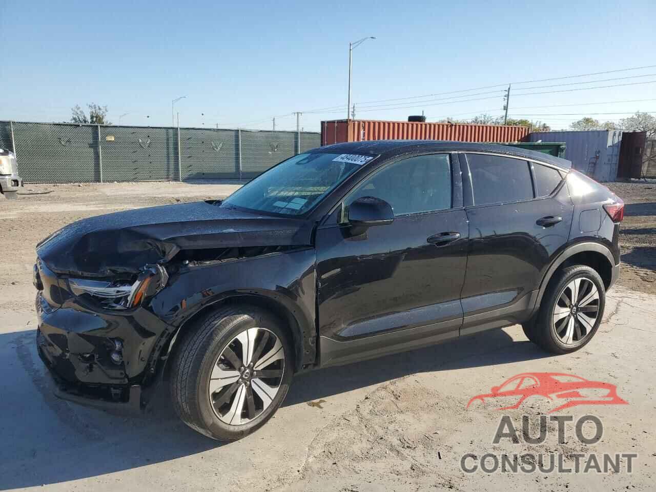VOLVO C40 RECHAR 2023 - YV4ED3GL5P2038573