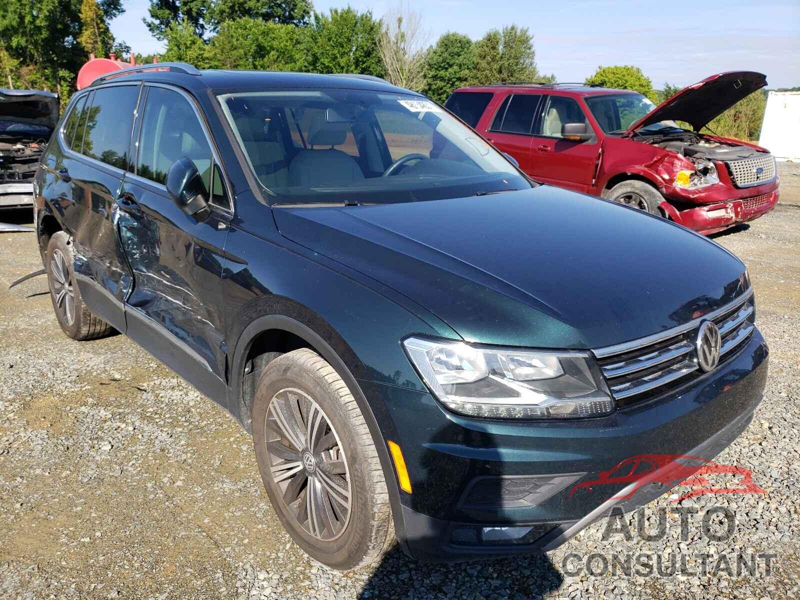 VOLKSWAGEN TIGUAN 2019 - 3VV3B7AX0KM081479