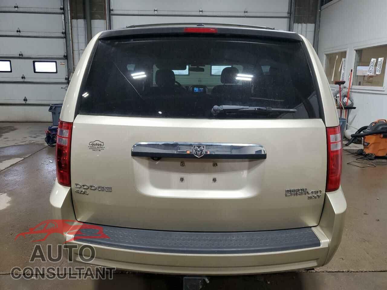 DODGE CARAVAN 2010 - 2D4RN6DX7AR463122