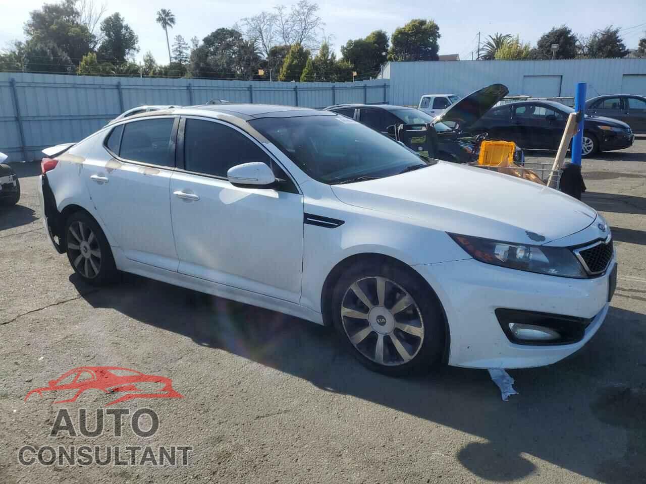 KIA OPTIMA 2012 - 5XXGR4A69CG012116