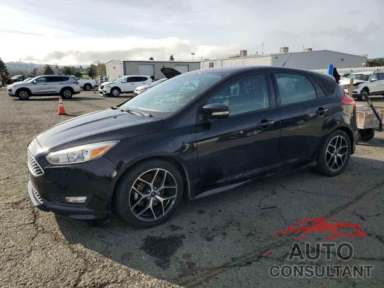 FORD FOCUS 2016 - 1FADP3K29GL238747