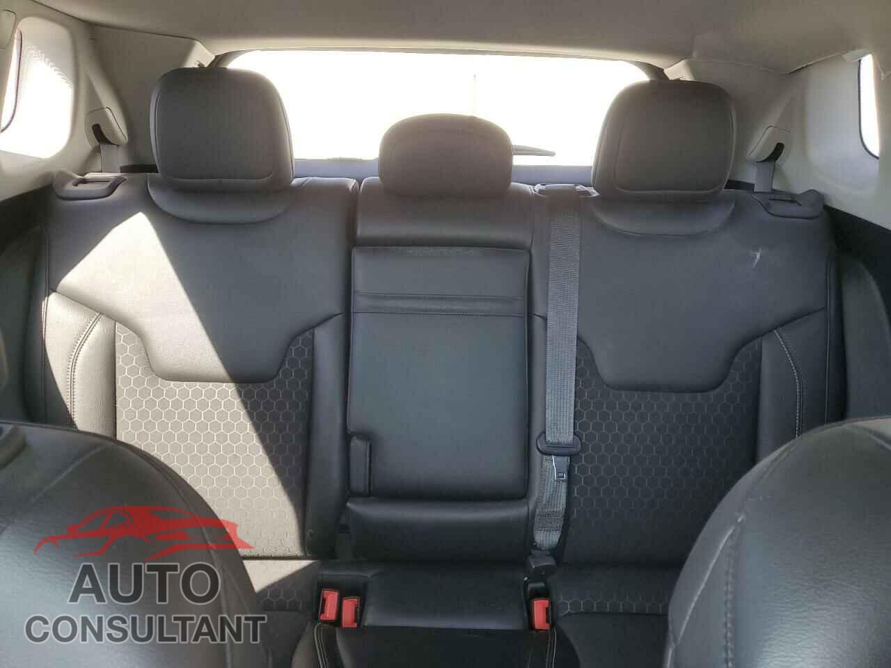 JEEP COMPASS 2018 - 3C4NJCBB7JT287103