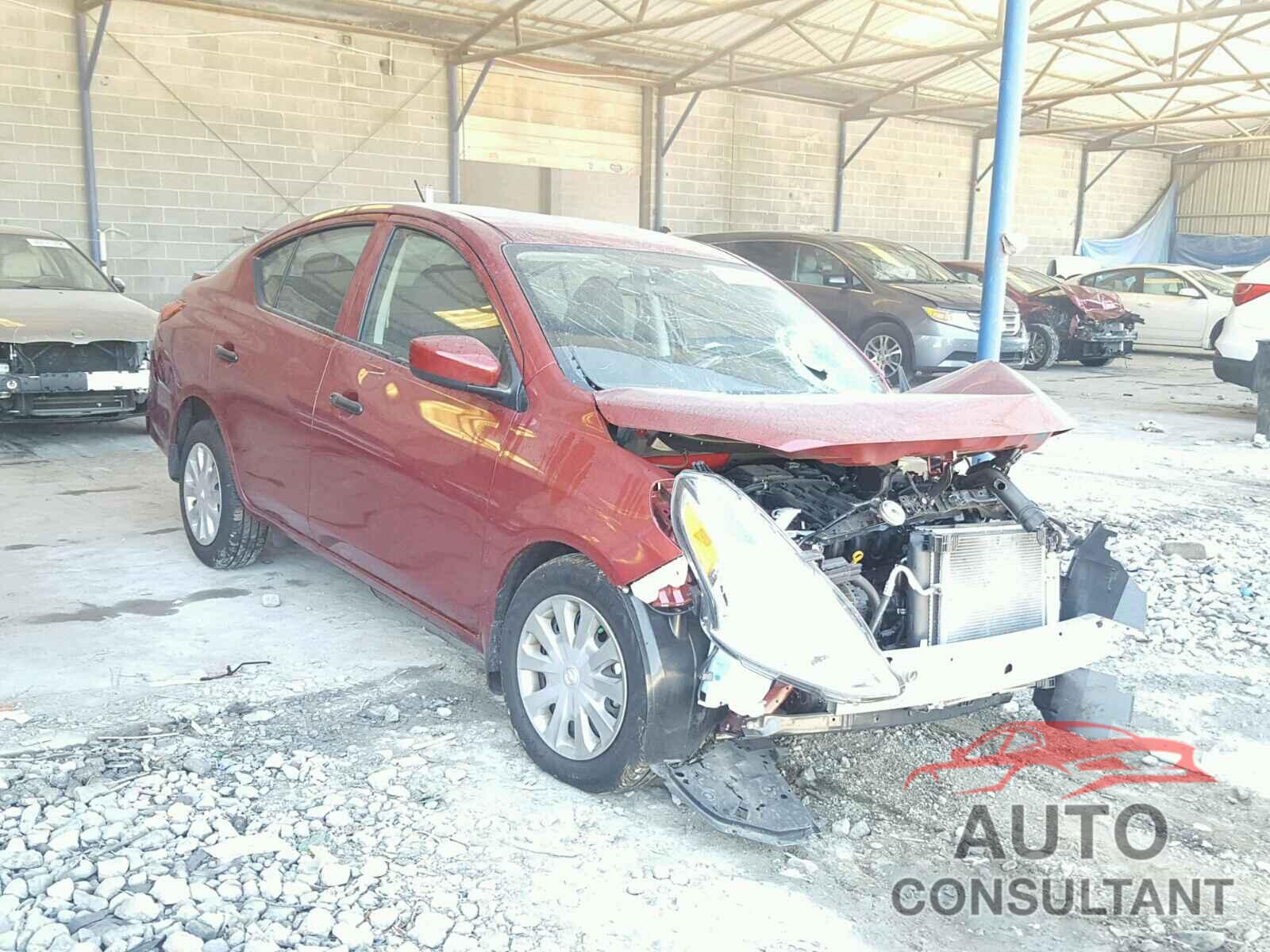 NISSAN VERSA 2017 - 3N1CN7AP4HL881290