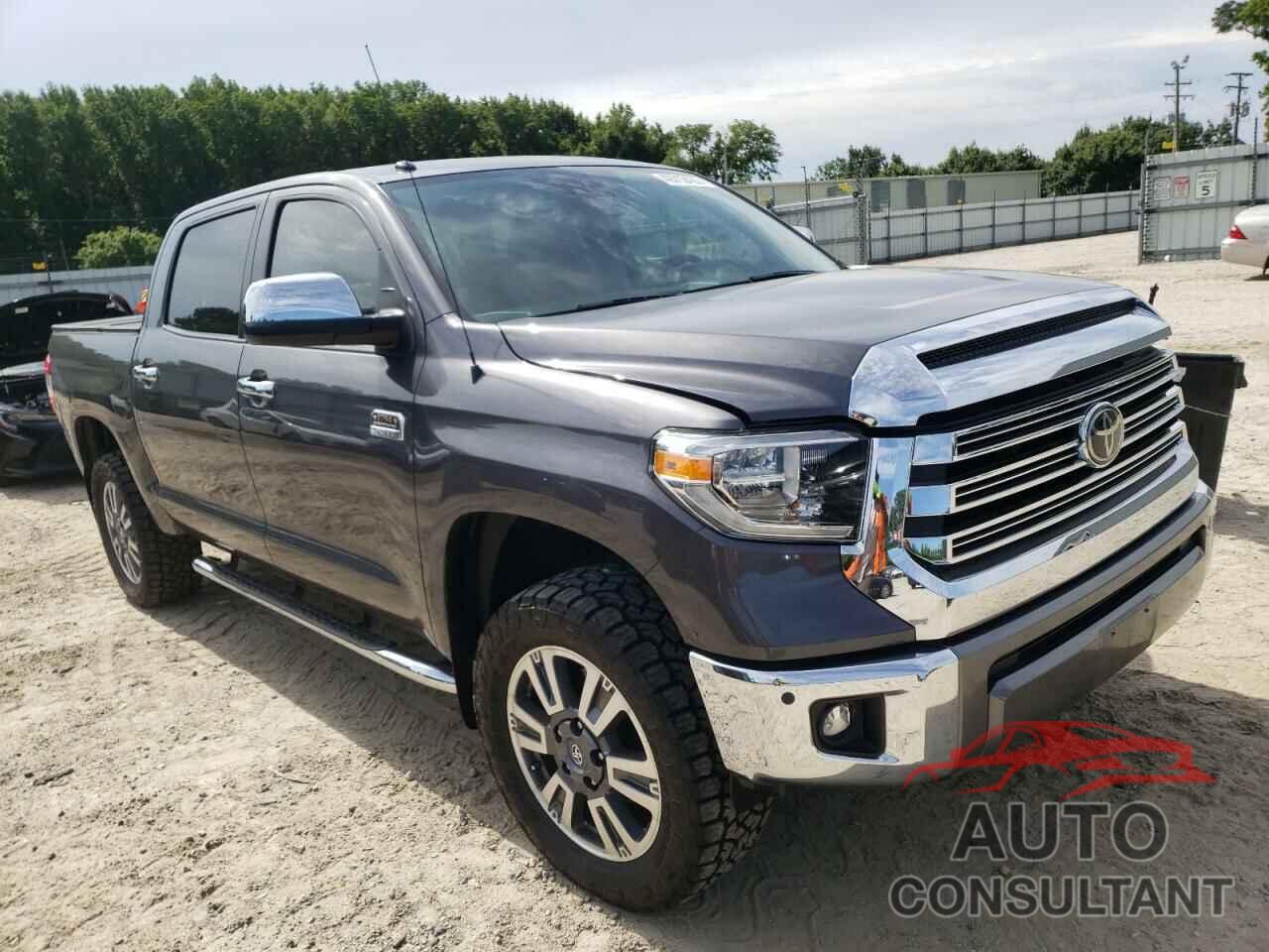 TOYOTA TUNDRA 2019 - 5TFAY5F13KX794948