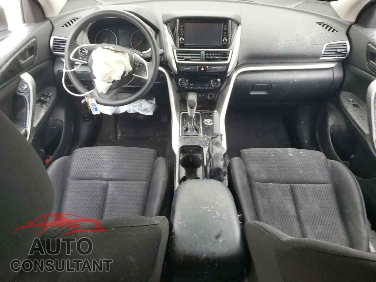 MITSUBISHI ECLIPSE 2018 - JA4AT3AA6JZ049652