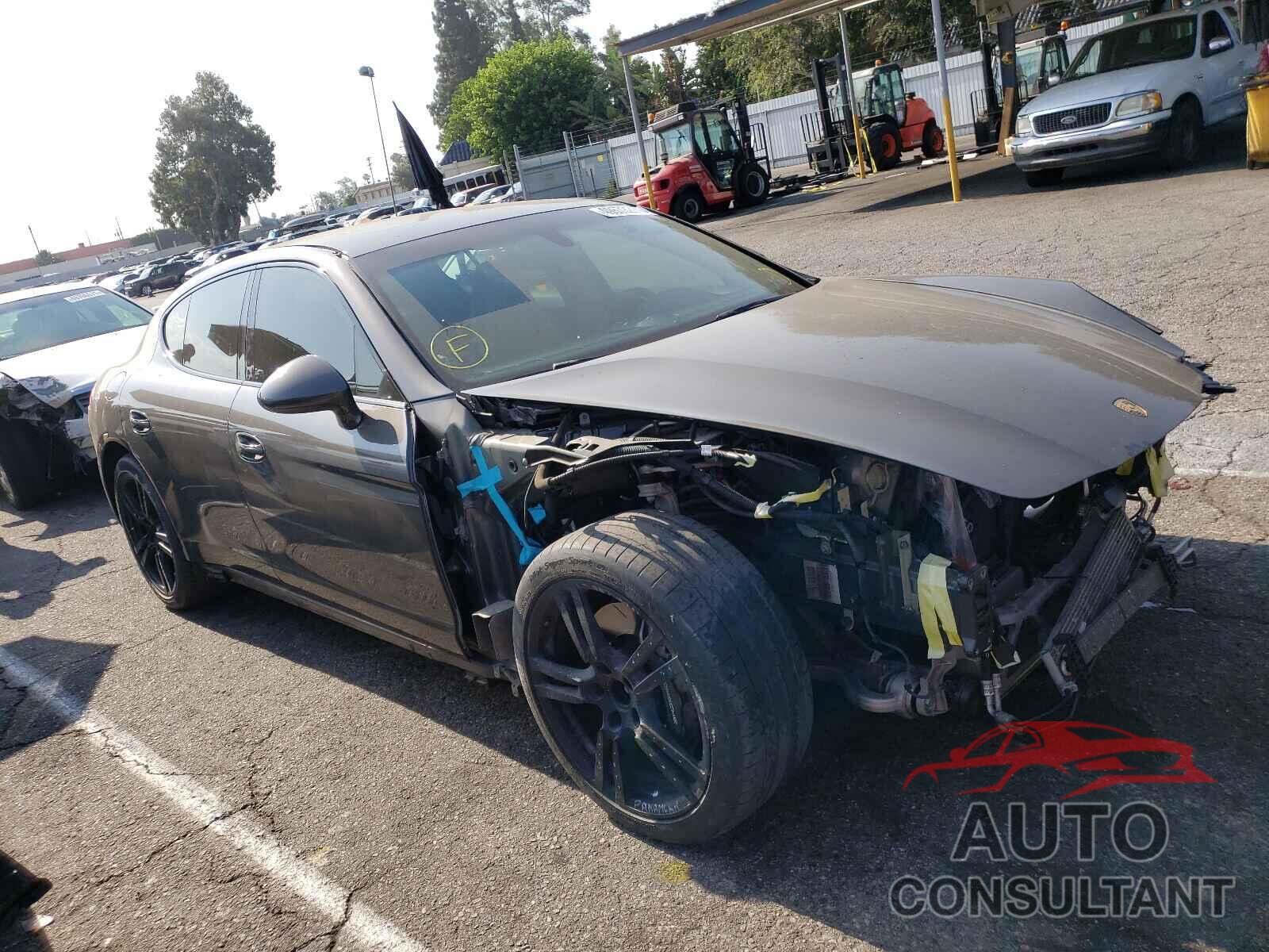 PORSCHE PANAMERA 2016 - WP0AA2A79GL002136