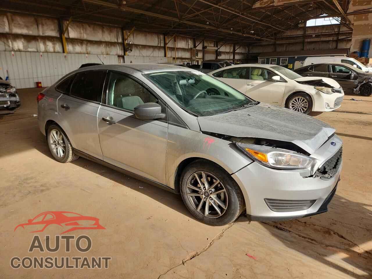 FORD FOCUS 2018 - 1FADP3E2XJL217537