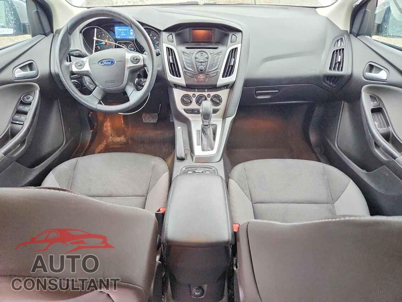 FORD FOCUS 2014 - 1FADP3K2XEL369960