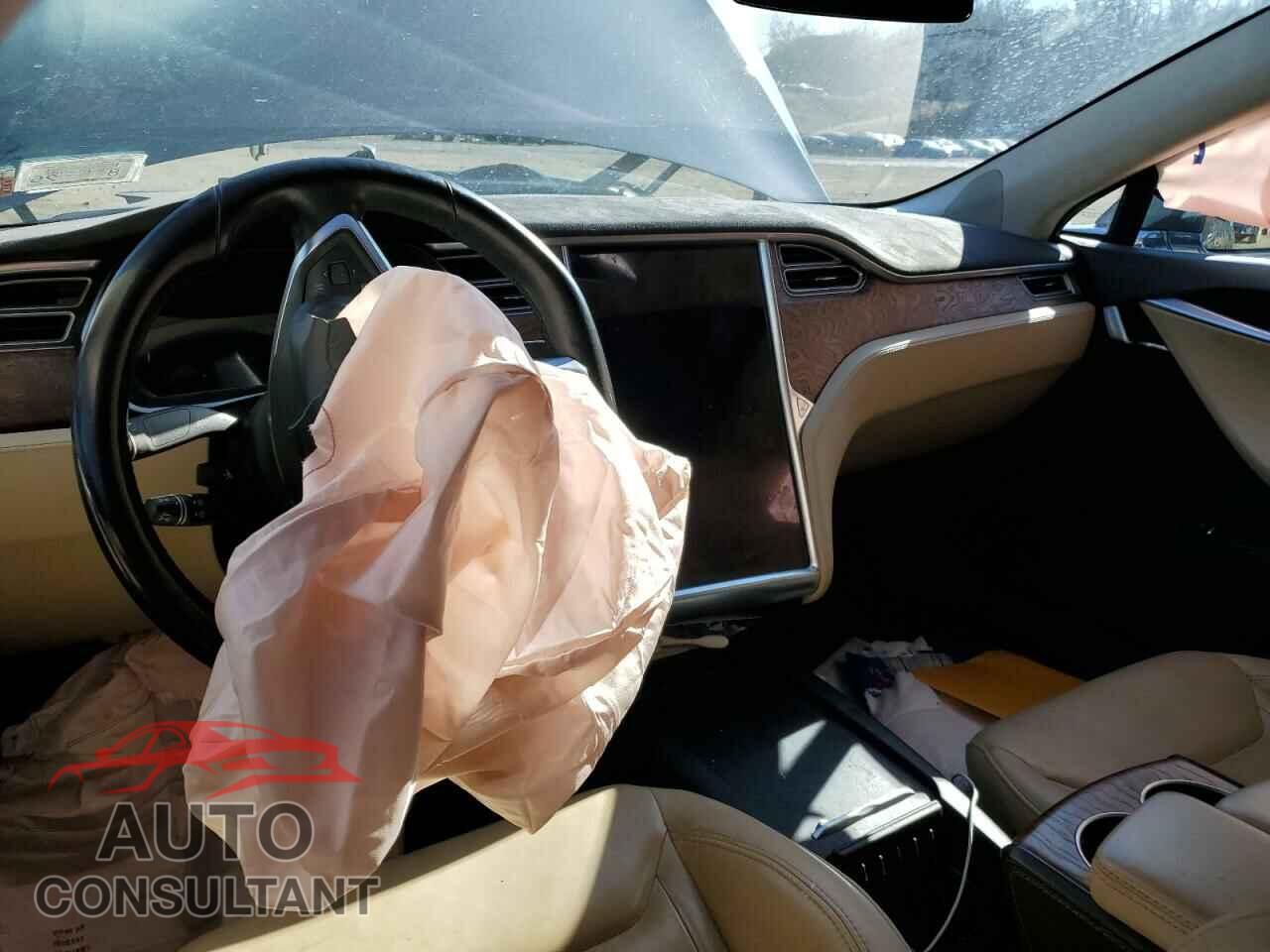 TESLA MODEL S 2016 - 5YJSA1E27GF168347