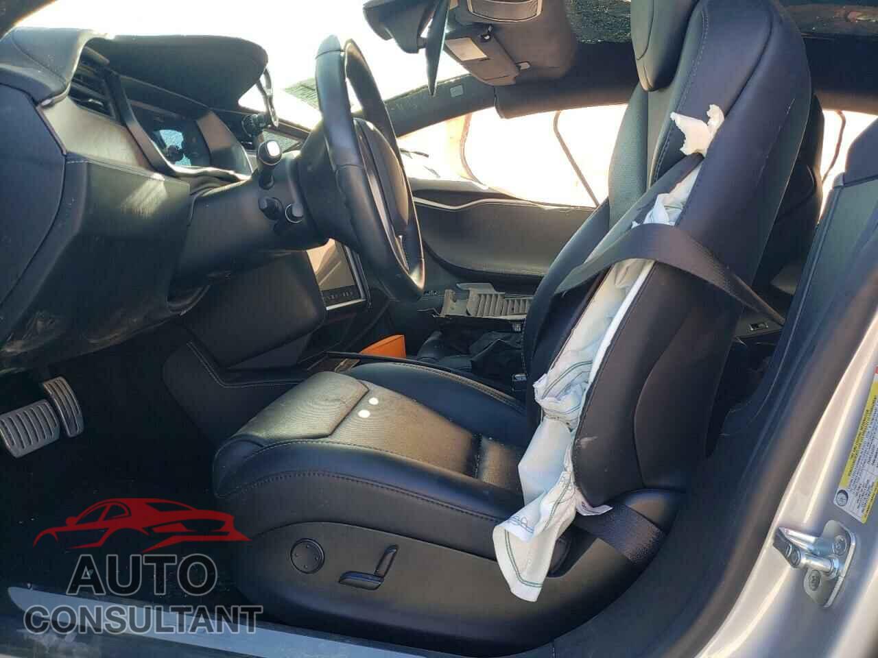TESLA MODEL S 2018 - 5YJSA1E46JF297740