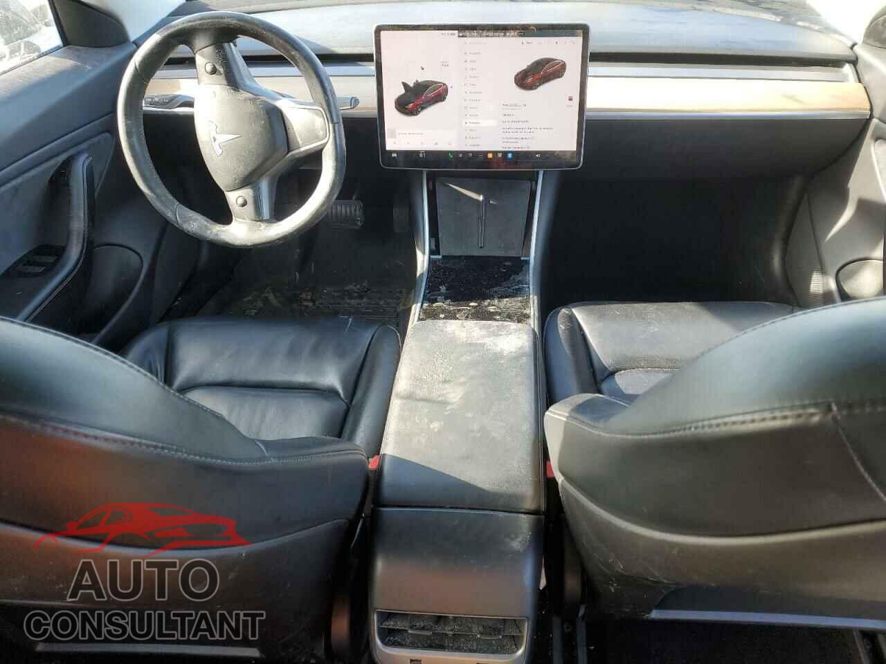 TESLA MODEL 3 2018 - 5YJ3E1EA7JF172857