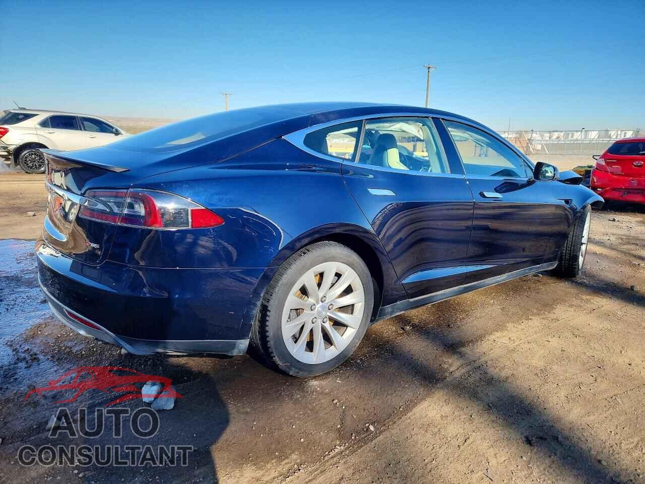 TESLA MODEL S 2013 - 5YJSA1DP0DFP06878
