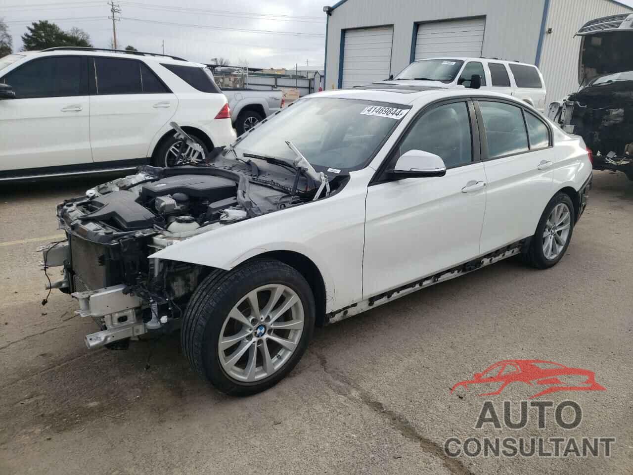 BMW 3 SERIES 2018 - WBA8A3C55JA495085