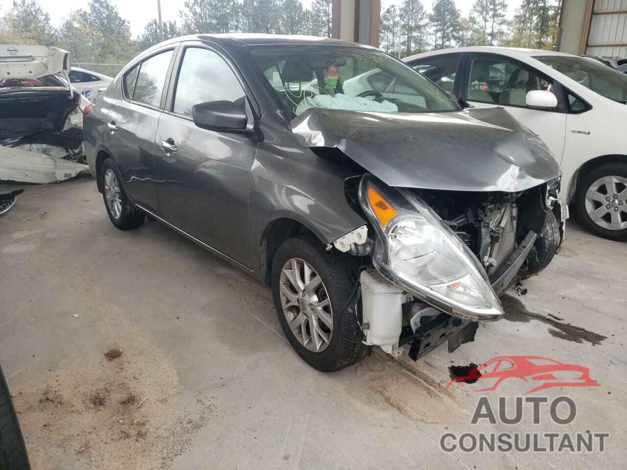 NISSAN VERSA 2019 - 3N1CN7AP8KL801772