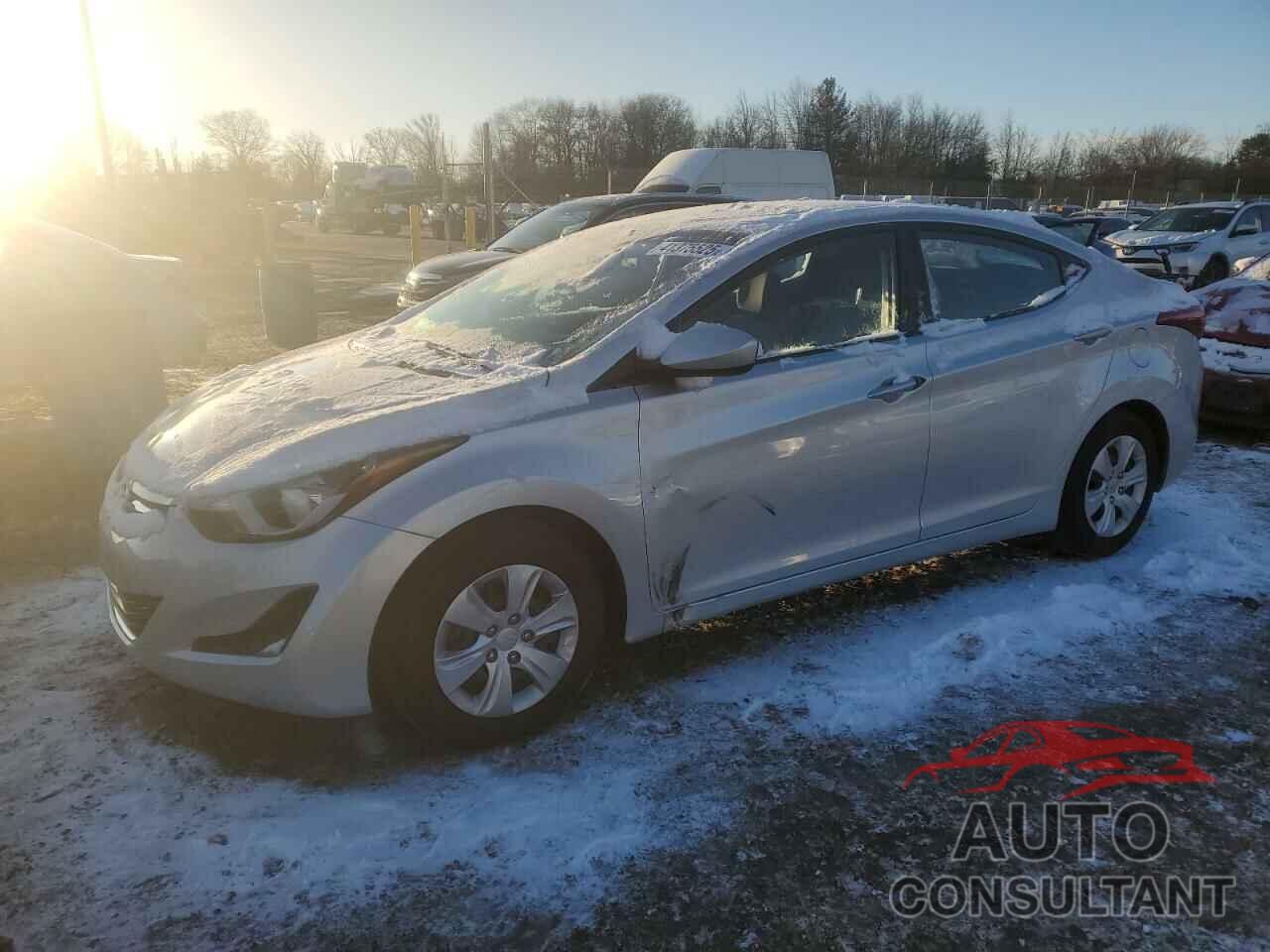 HYUNDAI ELANTRA 2016 - 5NPDH4AE5GH759011